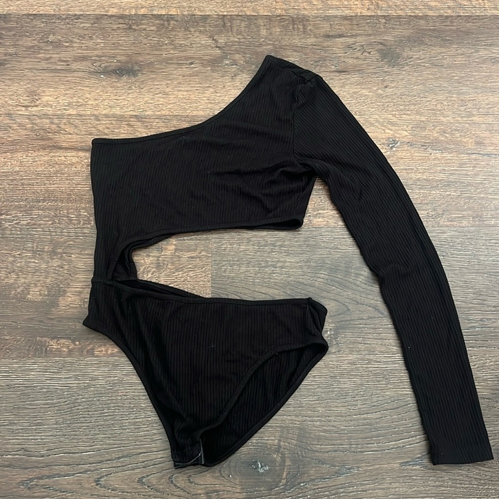 Black one shoulder bodysuit